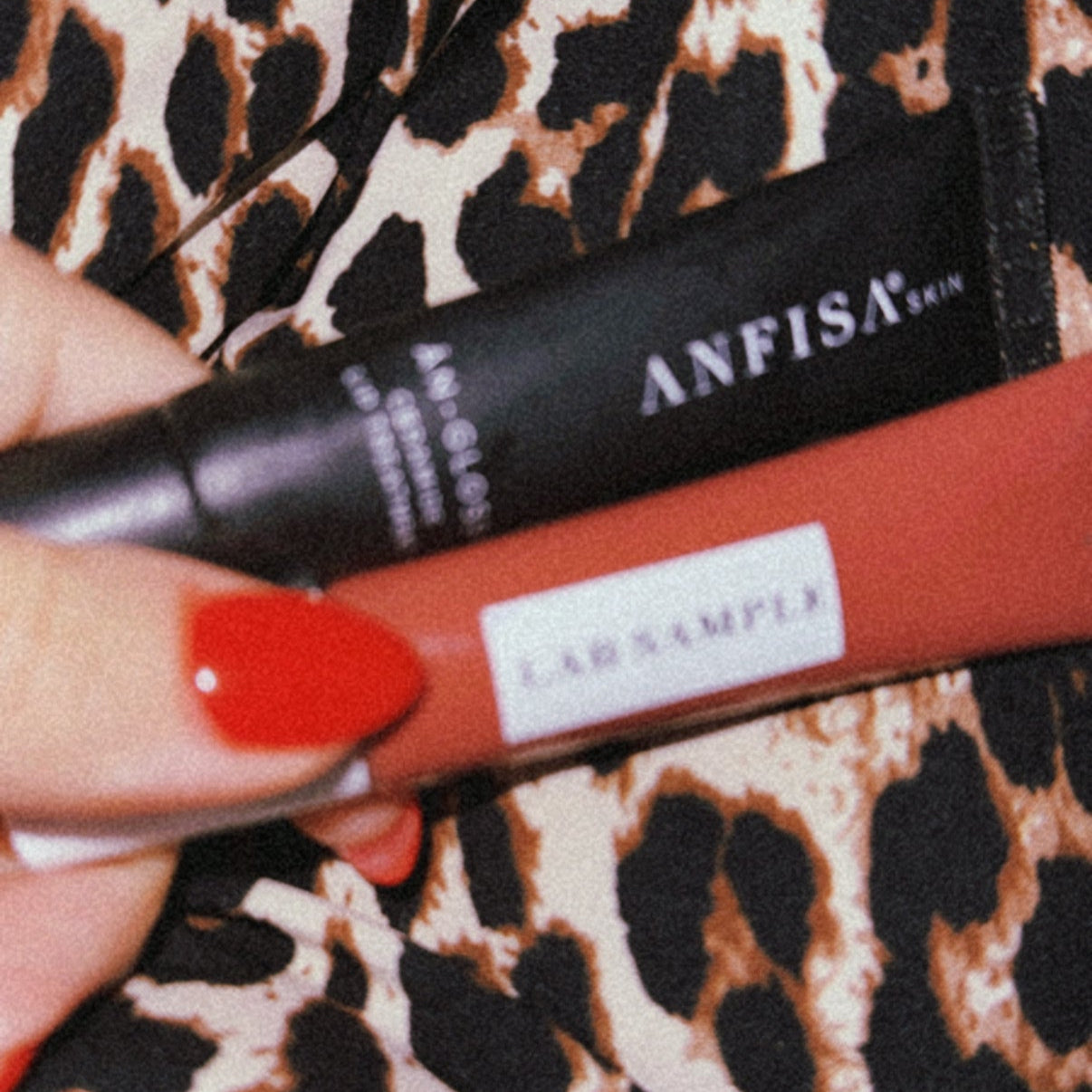 BERRY CRUMBLE Ceramide Lip Treatment